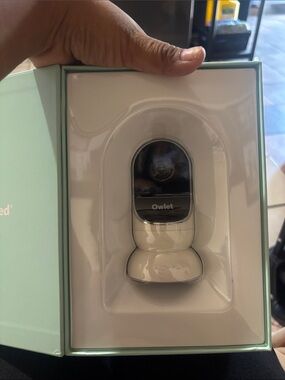Owlet White Baby Monitor Camera with Pan & Tilt